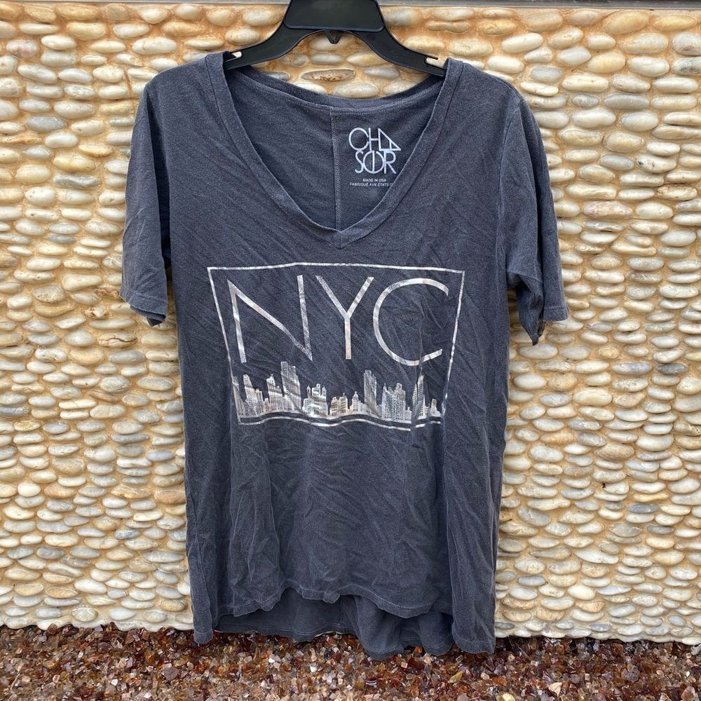 Chaser New York City Skyline V-Neck Neck Washed Out Soft Tshirt. Small NWT New